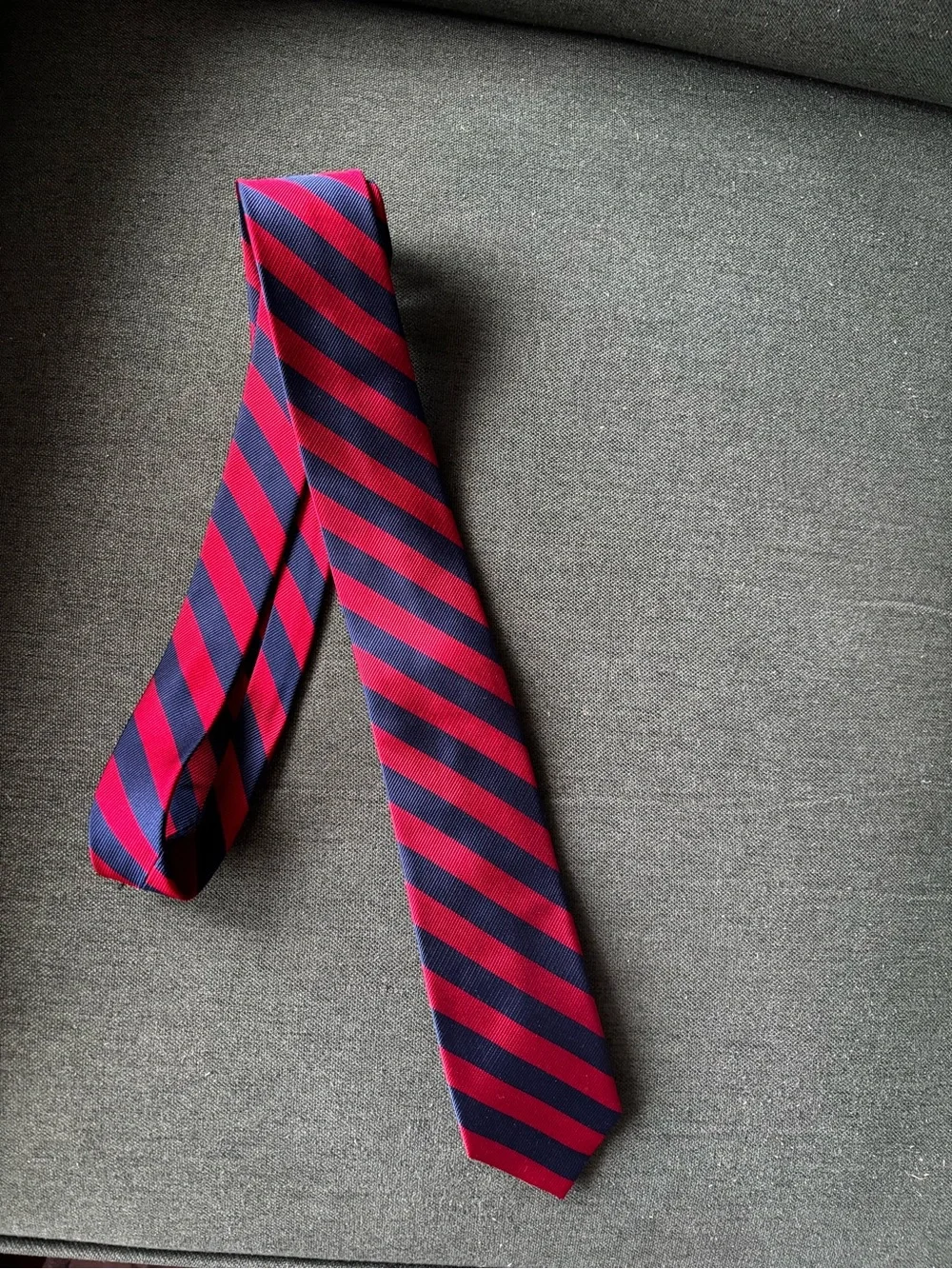 Jcrew Classic Red and Navy Diagonal Stripe Men's Skinny Tie